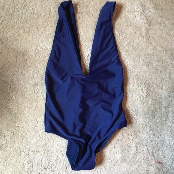 BNWT Asos bow back plunge swimsuit - Picture 2 of 4